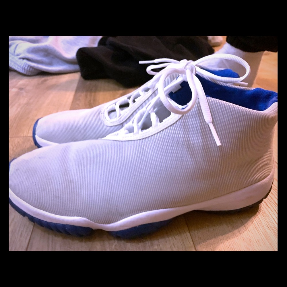 Jordan lows size 10
